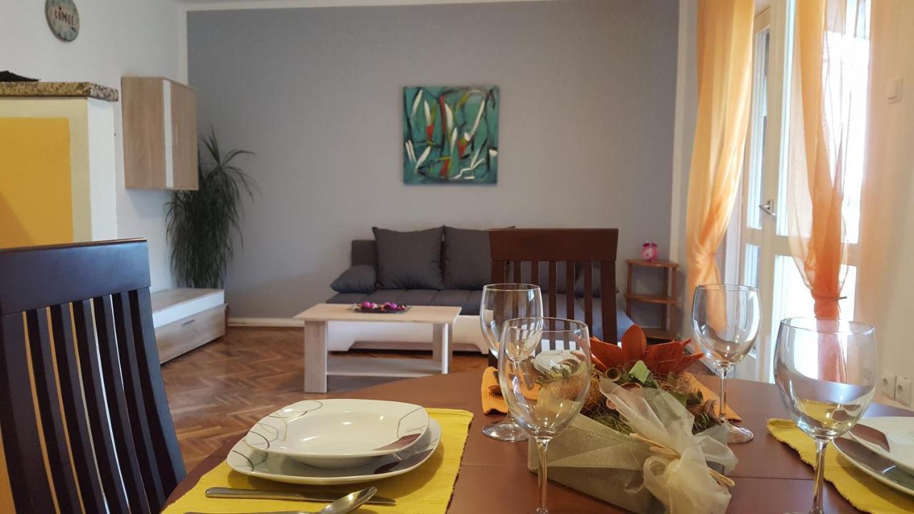 Apartman Ema 4+2 Коромачно Экстерьер фото
